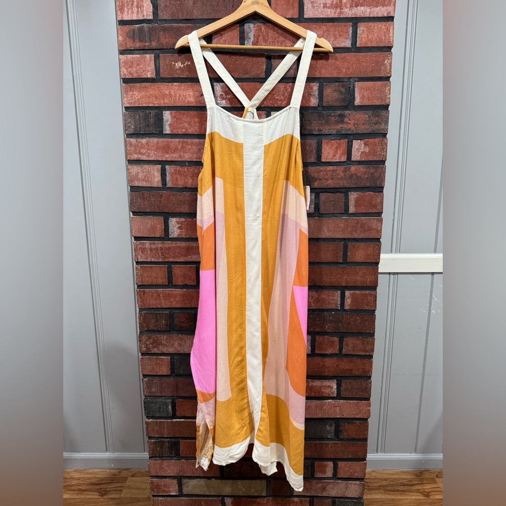 Miranda White Multi Geometric Print Midi Dress
O'Neill - Picture 7 of 16